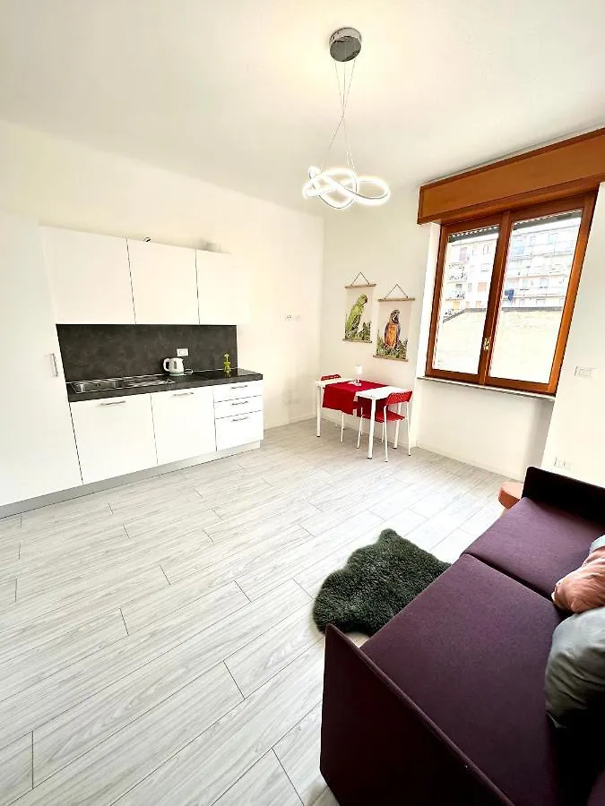 Marghespace Zona Stazione Centrale Appartamento Con Letto Matrimoniale E Bagno Milán